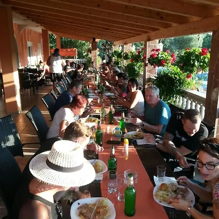 Bed and breakfast Nikolina