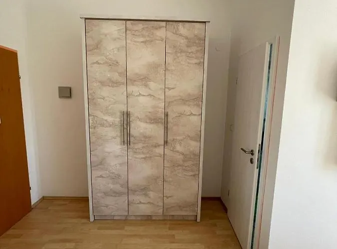 Nikolina Nocleg ze śniadaniem 3*